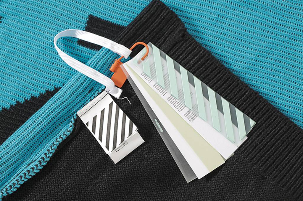 OFF WHITE